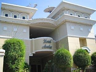 Archie Hotel Ternate Island 外观 照片